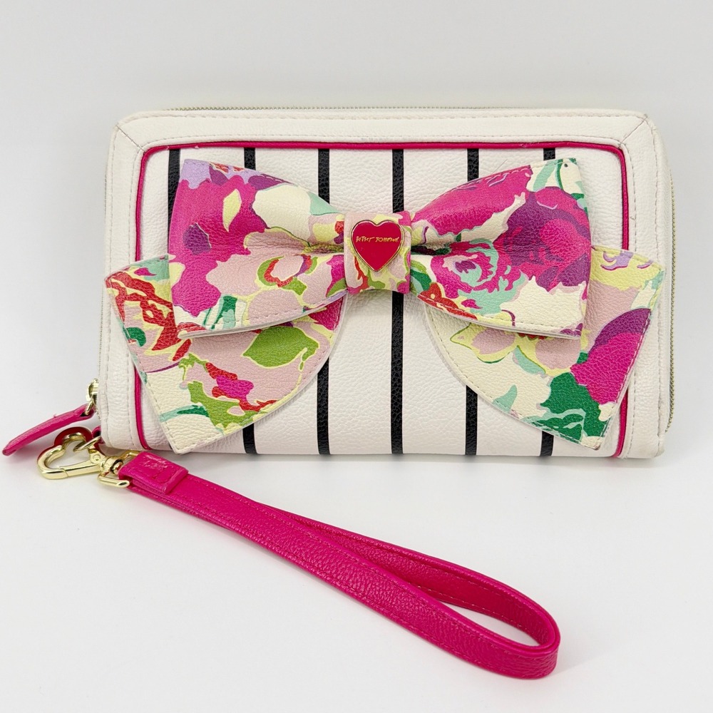 Betsey Johnson Striped Floral Bow Zip Around Wallet Wristlet Heart Logo Clutch